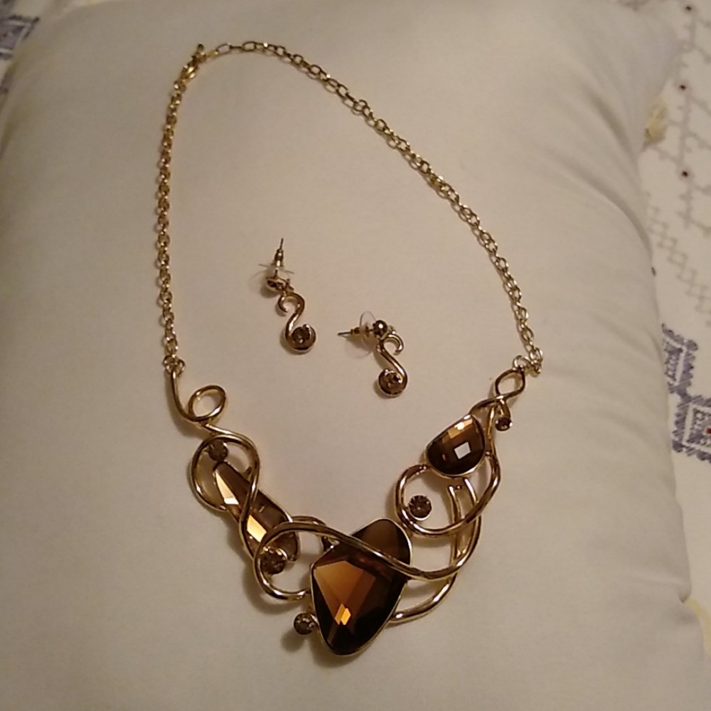 Necklace and earrings